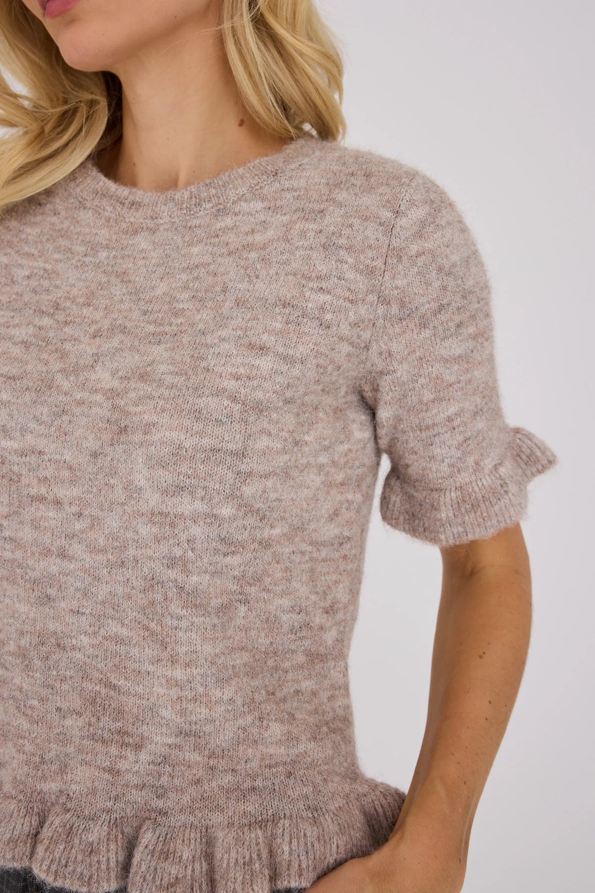 Landy stickad blus AV8227 - Sand
