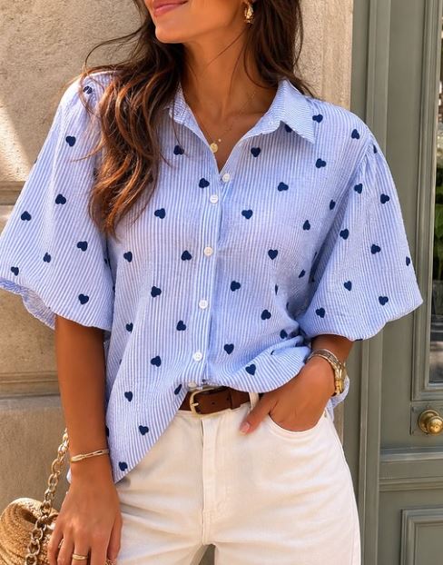 Randig Blus med Puffärm & Hjärtan. Blue