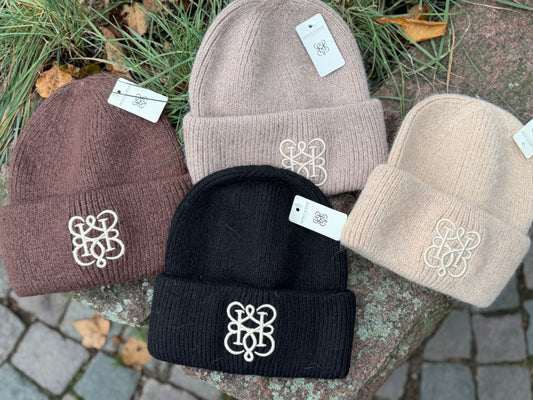 HONEY & HAZE - AVELINE - SIGNATURE BEANIE - BEIGE