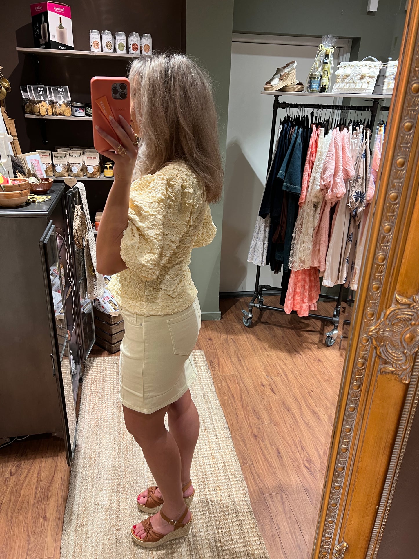 Gul kjol Caramelle Fashion