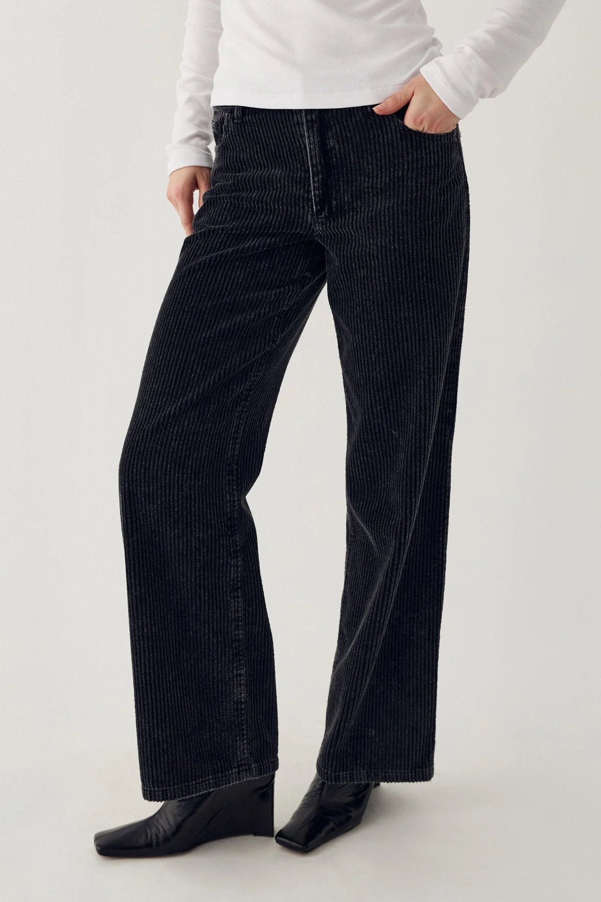 Noella N-Melo MW Corduroy Pants Black Wash