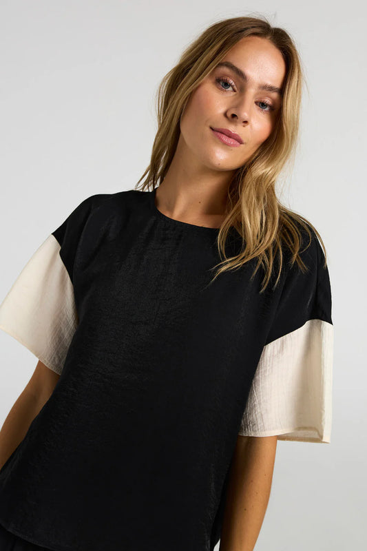 Costamani Prato Blouse - Black/Whisper